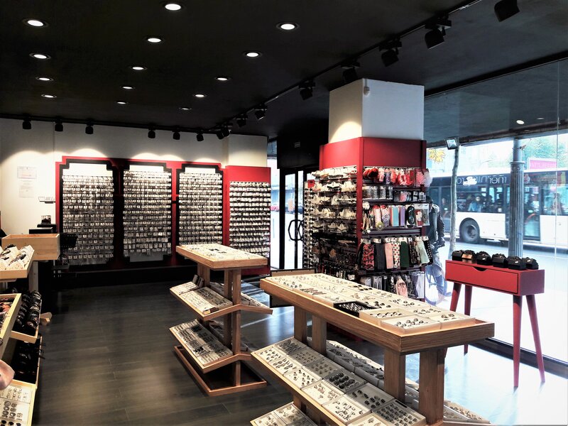 Piata Romana, Bd. General Gheorghe Magheru 12-14