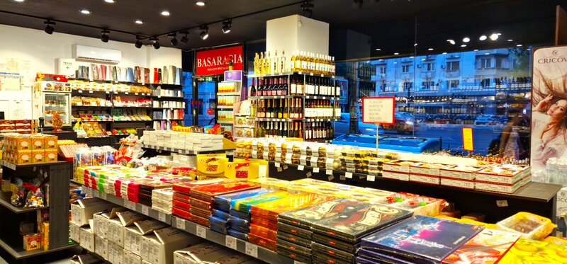 Piata Romana, Bd. General Gheorghe Magheru 12-14